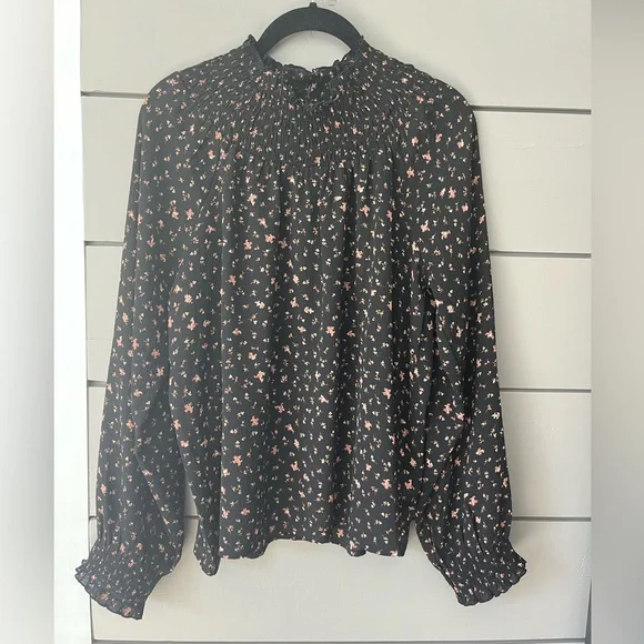 Madewell‎ Black Floral Smocked-Neck Ruffle Top in Stem Scatter size M NWT - Picture 3 of 11